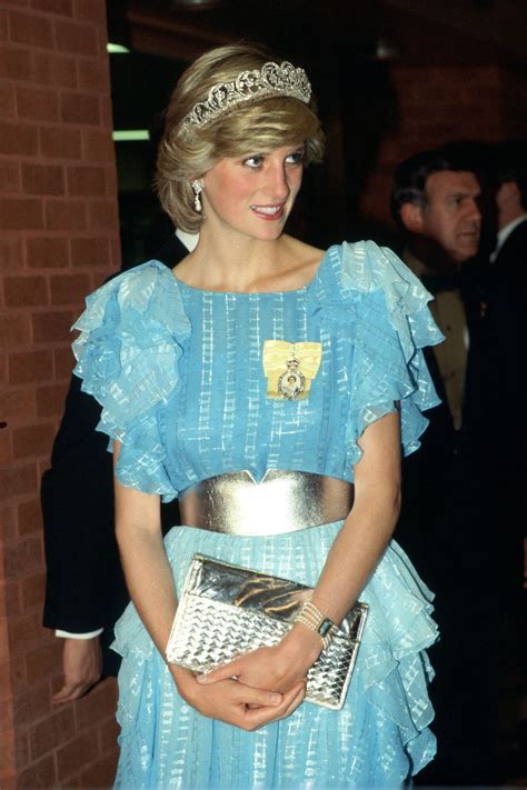 Princess Diana Fashion Photos — Princess Diana Best Outfits