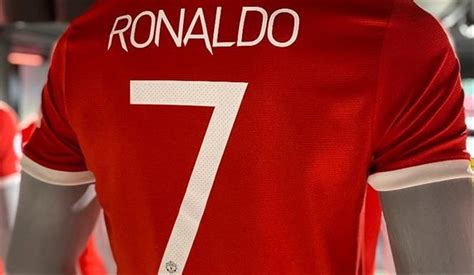 Ronaldo to wear his famous No. 7 shirt at Manchester United