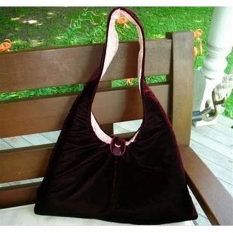 Ladies Velvet Bag at Rs 250/piece | Shoulder Bags in New Delhi | ID ...