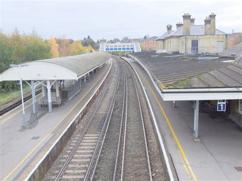 Aldershot Railway Station (AHT) - The ABC Railway Guide