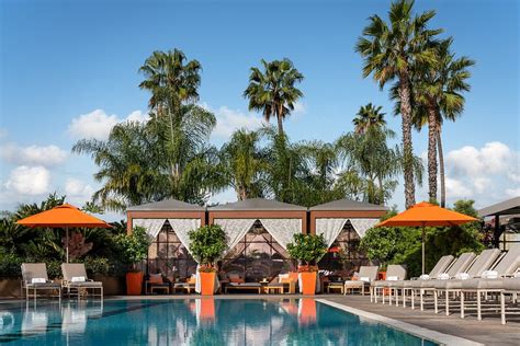 FOUR SEASONS HOTEL LOS ANGELES AT BEVERLY HILLS - Updated 2022 Prices ...