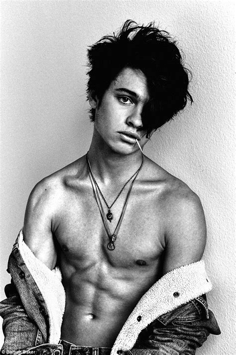 Pamela Anderson's son Dylan Jagger Lee models his washboard abs on ...