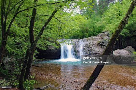 Lake Catherine Waterfall Arkansas High-Res Stock Photo - Getty Images