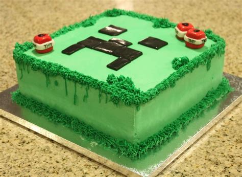 Minecraft Creeper Cake | Minecraft birthday cake, Creeper cake ...