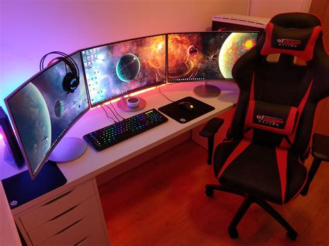 New 3x Curved Full HD Setup. | Video game rooms, Computer gaming room ...