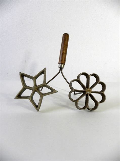 Vintage Nordic Ware Rosette Iron by mockingbirdroad on Etsy