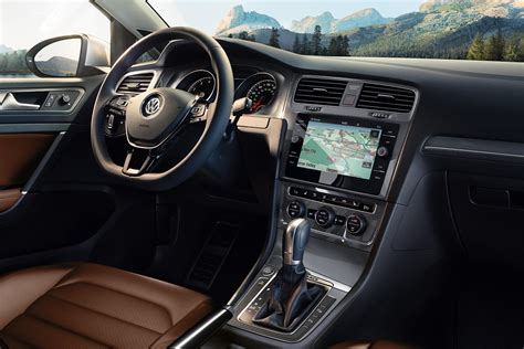 2019 Volkswagen Golf Alltrack SEL | Larry Roesch Volkswagen ...