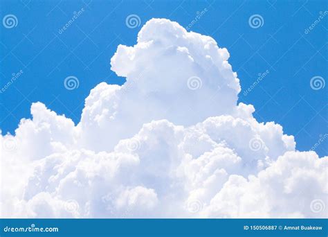 Sky with Big Cloud Single Beautiful, Blue Sky Big Clouds White, Big ...