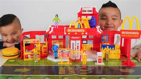 McDONALDS DRIVE THRU Restaurant Toy Play Set Rare | ubicaciondepersonas ...