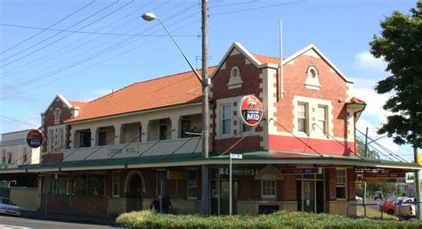 Station Hotel, Lismore, NSW. | 2 Casino Street, Sth Lismore,… | Flickr