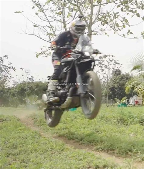 Royal Enfield Himalayan 450 Off-roading By CS Santosh - Video