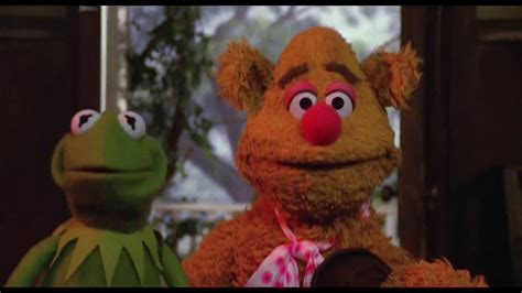 The Muppet Movie: Kermit and Fozzie Meet the Mayhem - YouTube