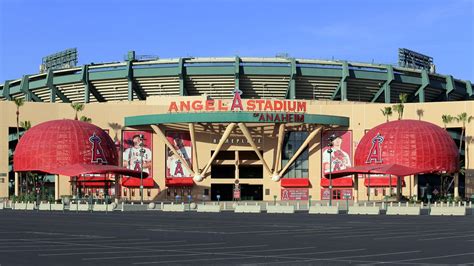 Angels owner Arte Moreno agrees to buy stadium, stay in Anaheim | Fox ...