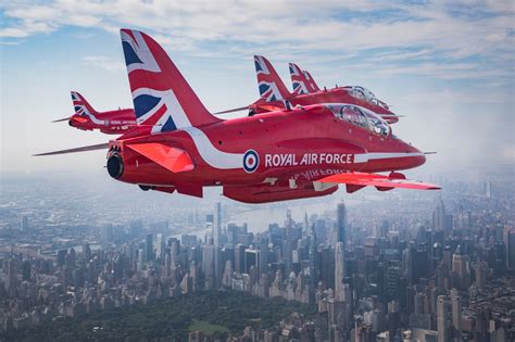 Historic 19-jet New York flypast for Red Arrows | Royal Air Force