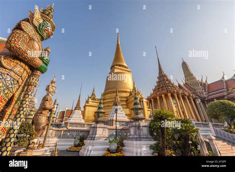 Wat Phra Kaew Temple of the Emerald Buddha inside the Grand Palace ...