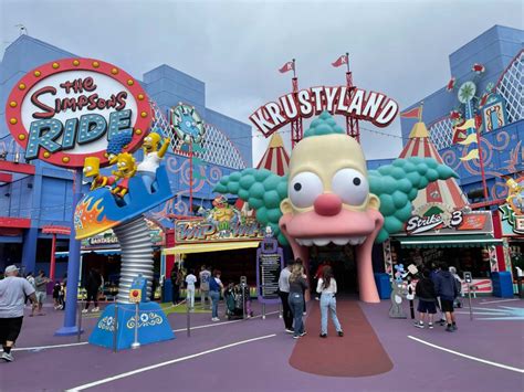 PHOTOS: The Simpsons Ride Reopens with Hand Sanitizing, Physical ...