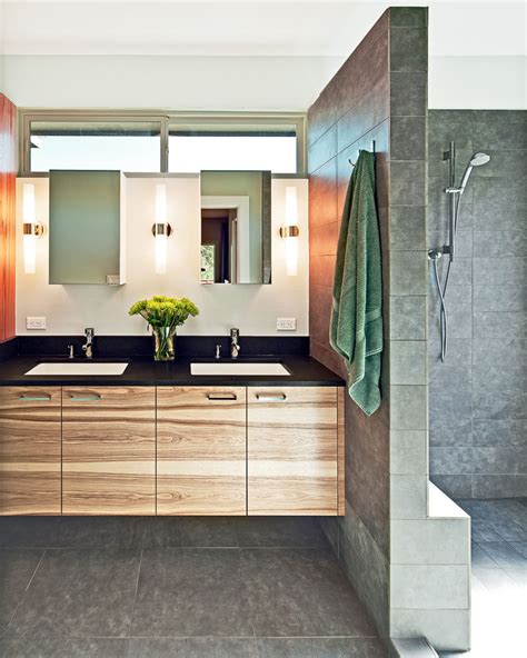 5 Bathroom Mirror Ideas For A Double Vanity | CONTEMPORIST