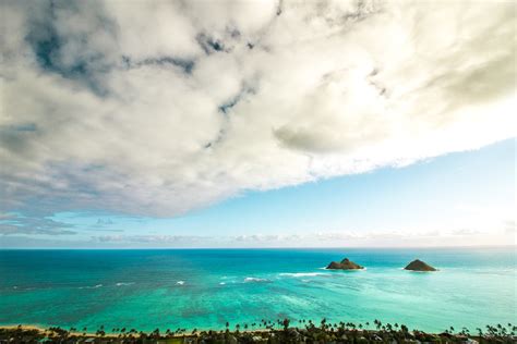 LANIKAI PILLBOX HIKE: THE BEST SUNRISE ON OAHU - Journey Era