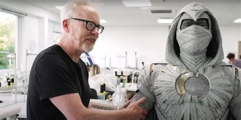 Adam Savage Gets Hands-On Look At Why Moon Knight Has The Best MCU Costume