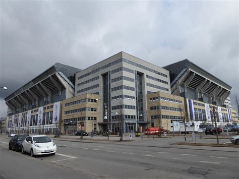 Parken Stadium (Copenhagen, 1992) | Structurae