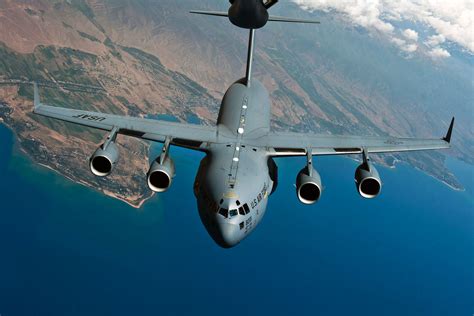 C-17 Globemaster III | Military.com