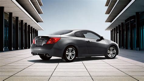 Altima Coupe | 2 Door Coupe & Sedan Cars | Nissan USA