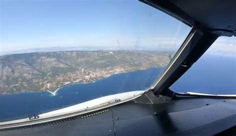 VIDEO: Cockpit view of first-ever Airbus A319 taking off and landing at ...