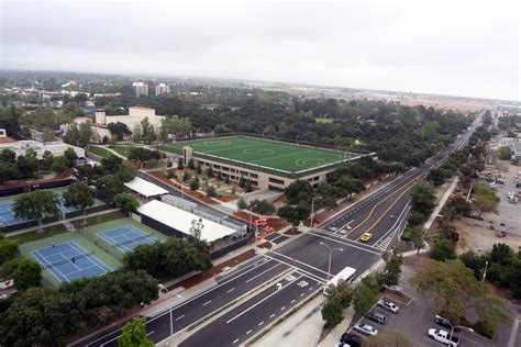 Aerial view of the South Campus Parking Structure | Pomona College | Flickr