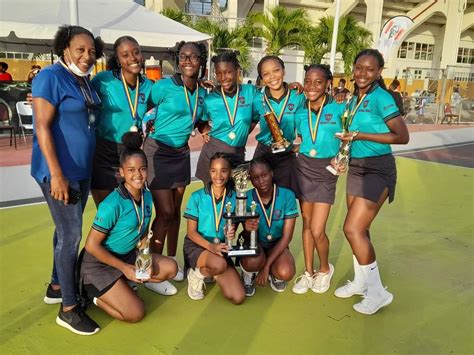 CHS A team wins U14 netball festival - Dominica News Online