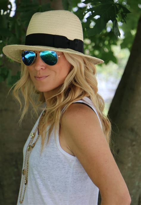 How to Wear a Panama Hat #FashionFriday - Stylish Life for Moms