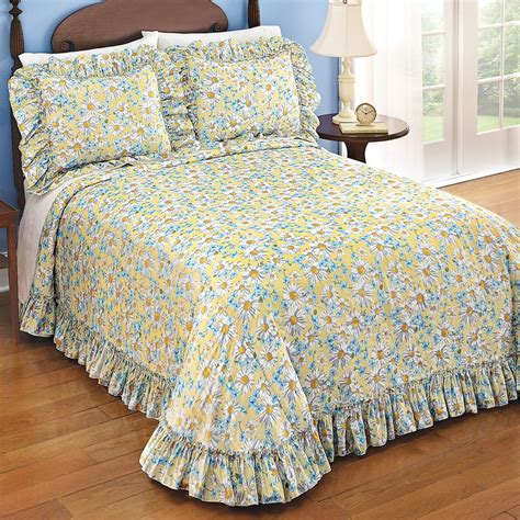 Daisy Plisse Ruffle Bedspread | Collections Etc.