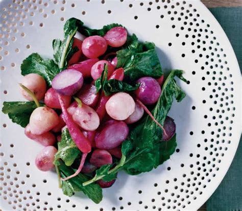 Radish Leaves: How to Eat and Cook with Them