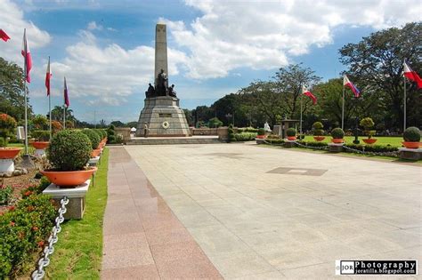 Light Drawing: Rizal Park, also known as Luneta Park | Rizal park, Park ...