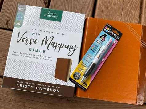 NIV Verse Mapping Bible and Bible Study Pen - Etsy