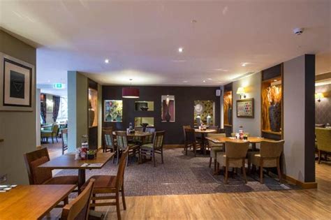 Premier Inn London St Pancras - Compare Deals