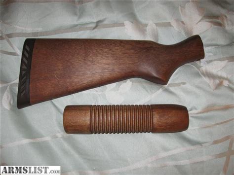 ARMSLIST - For Sale: Mossberg 500 Wood Stock and ribbed forend