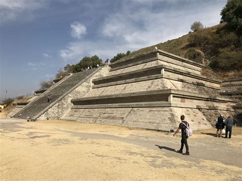 Inside The Tunnels Of The Largest Pyramid On Earth: Cholula In Mexico ...