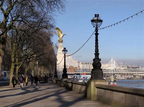 The Victoria Embankment - Easymalc's Wanderings