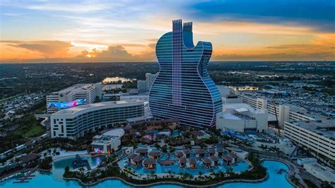 Hard Rock Hotel Opens World's First Guitar-Shaped Hotel in Florida ...