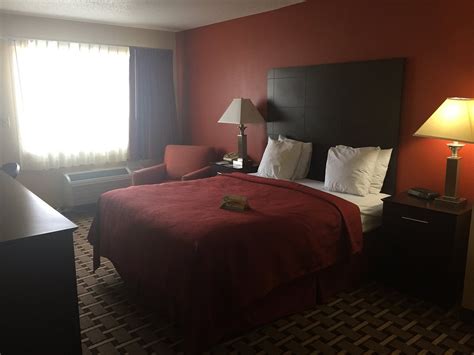 QUALITY INN MORTON AT I-74 $72 ($̶9̶7̶) - Prices & Motel Reviews - IL