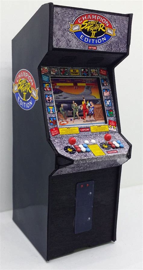 Street fighter 2 arcade machine - loxaarab