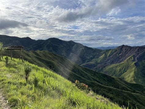 Peak & Cliff Views | RotyPeaks Ridge Camp