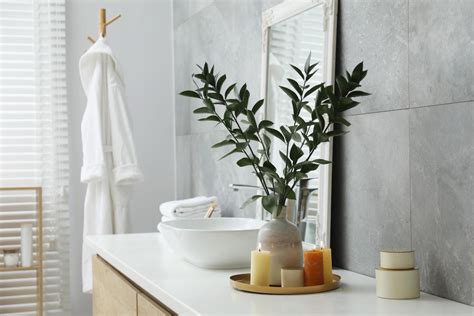 8 Inspirasi Desain Kamar Mandi Minimalis, Ukuran Kecil Tapi Cantik dan ...