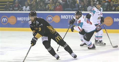 Nottingham Panthers players - and fans - impress Rich Chernomaz in ...