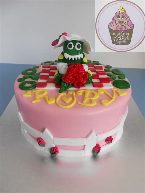 Dorothy the dinosaur cake @ https://www.facebook.com/pages/Little-Krush ...