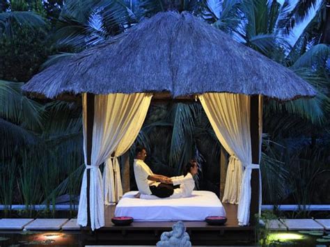 Luxury Spa Resorts in Kerala | Ayurvedic Treatments in Kerala