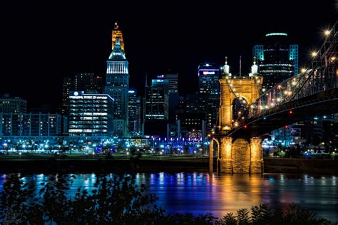 Cincinnati skyline-John A. Roebling Suspension Bridge | jhumbracht ...