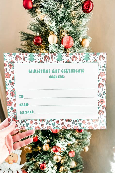 free-printable-christmas-certificates-for-gifts-13 - Mom Envy