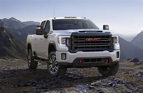 GMC brings its off-road AT4 trim to the Sierra HD for 2020