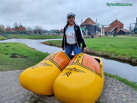 Zaanse Schans - Windmills, Cheese Factory, Clogs and More!